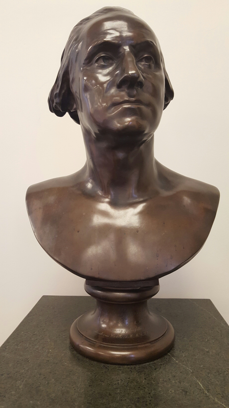 Bust of George Washington in W&J College's library
